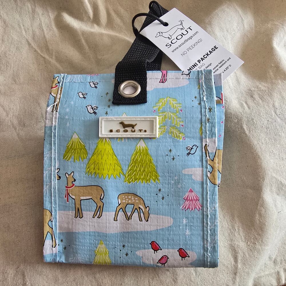 NWT Scout Mini Package Gift Bag A DOE A DEER Christmas Holiday Blue Green Bag